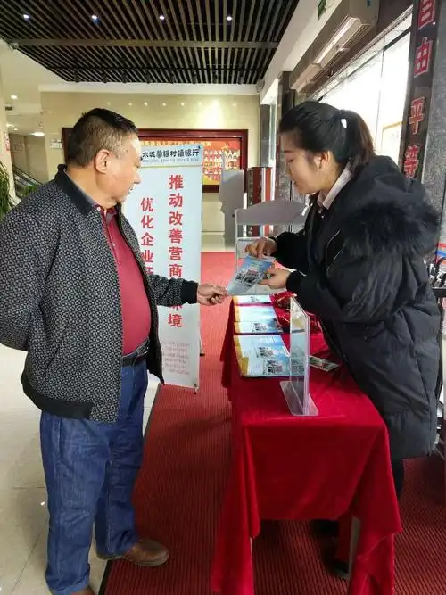 玻璃五金工具属于什么类