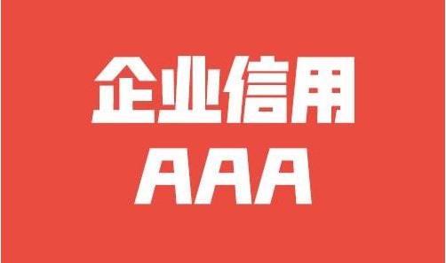 浴室柜太空铝好还是实木的好